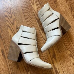 Steve Madden bone leather booties